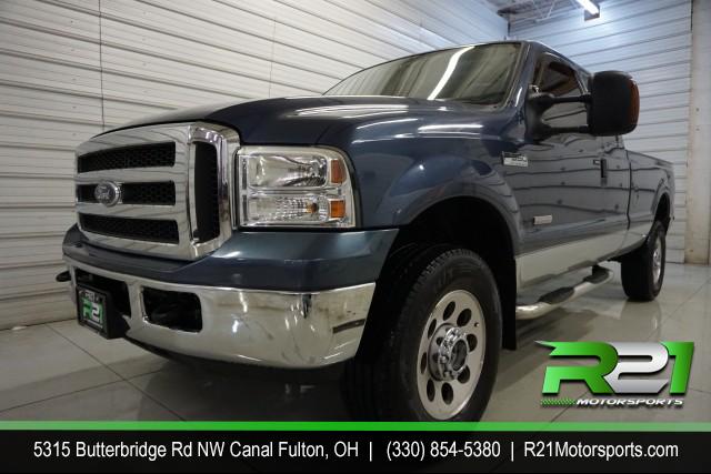 2002 FORD F-350 SD LARIAT CREW CAB 4WD 7.3 POWERSTROKE DIESEL for sale at R21 Motorsports