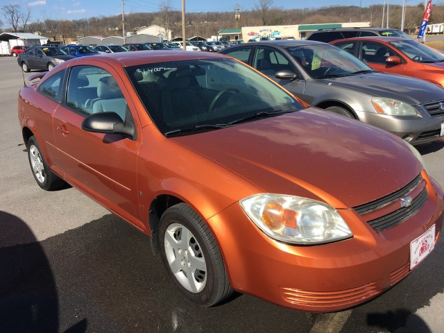 2007 Chevrolet Cobalt LS Coupe for sale at Mull's Auto Sales