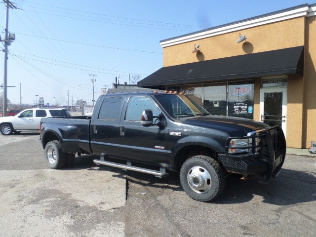 2005 FORD F350 SUPER DUTY for sale at Action Motors