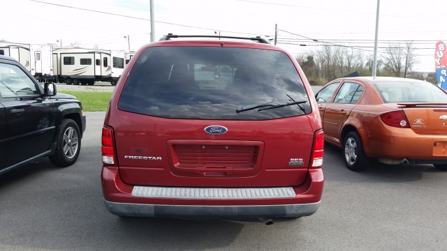2005 Ford Freestar SES for sale at Mull's Auto Sales