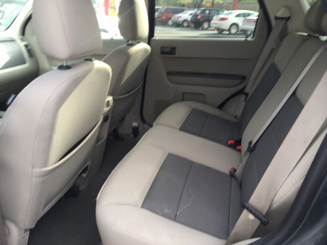 2008 Ford Escape XLT 4WD I4 for sale at Mull's Auto Sales