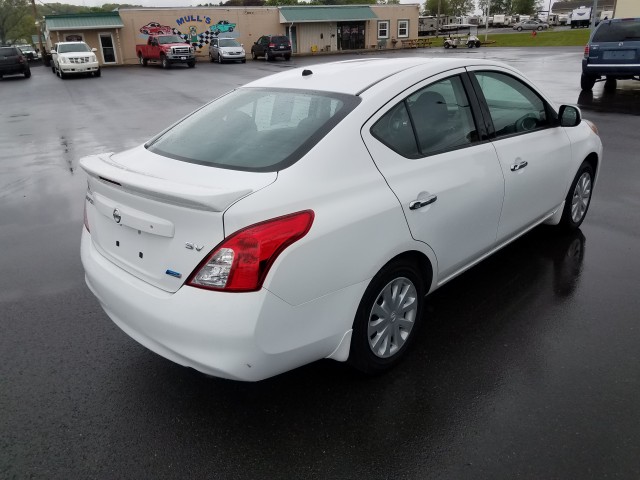 2014 Nissan Versa 1.6 S 5M for sale at Mull's Auto Sales