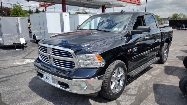 2015 RAM 1500 SLT Crew Cab SWB 4WD for sale at Mull's Auto Sales