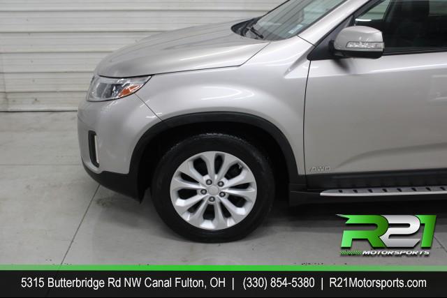 2014 Kia Sorento EX V6 AWD - REDUCED FROM $15,995 for sale at R21 Motorsports