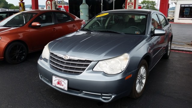 2007 Chrysler Sebring Touring for sale at Mull's Auto Sales