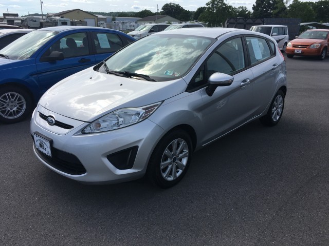 2013 Ford Fiesta SE Hatchback for sale at Mull's Auto Sales