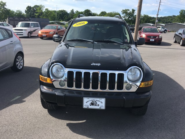 2006 Jeep Liberty Limited 4WD for sale at Mull's Auto Sales