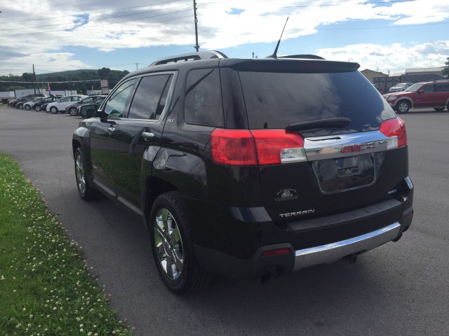 2010 GMC Terrain SLT2 AWD for sale at Mull's Auto Sales