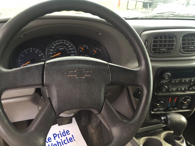 2004 Chevrolet TrailBlazer EXT LS 4WD for sale at Mull's Auto Sales