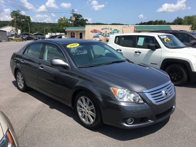 2009 Toyota Avalon Limited for sale at Mull's Auto Sales