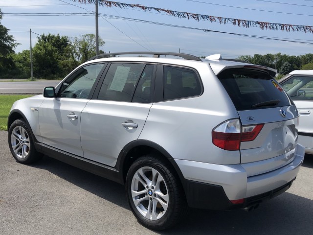 2007 BMW X3 3.0si for sale at Mull's Auto Sales
