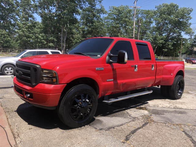 2006 FORD F350 SUPER DUTY for sale at Action Motors
