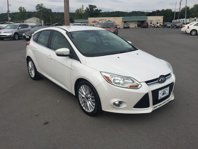 2012 Ford Focus SEL for sale at Mull's Auto Sales
