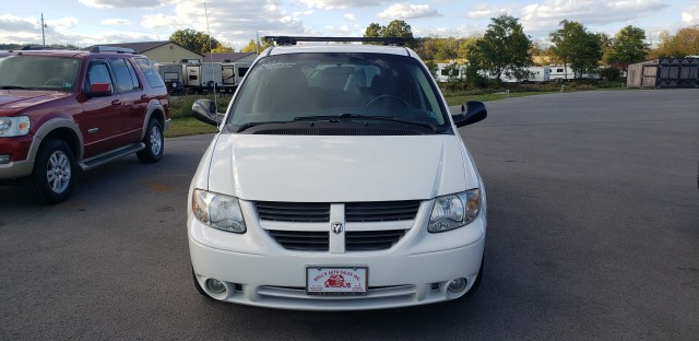 2007 Dodge Grand Caravan SXT for sale at Mull's Auto Sales