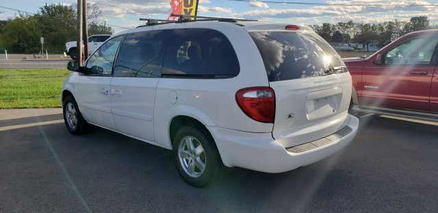 2007 Dodge Grand Caravan SXT for sale at Mull's Auto Sales