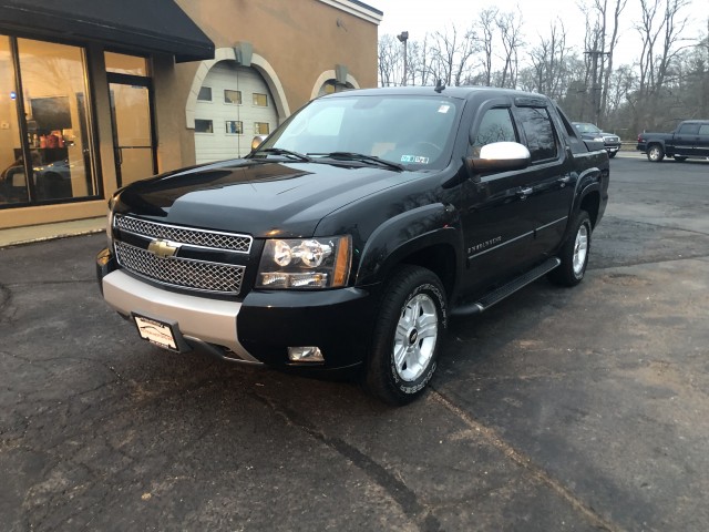 2007 CHEVROLET AVALANCHE 1500 for sale at Action Motors