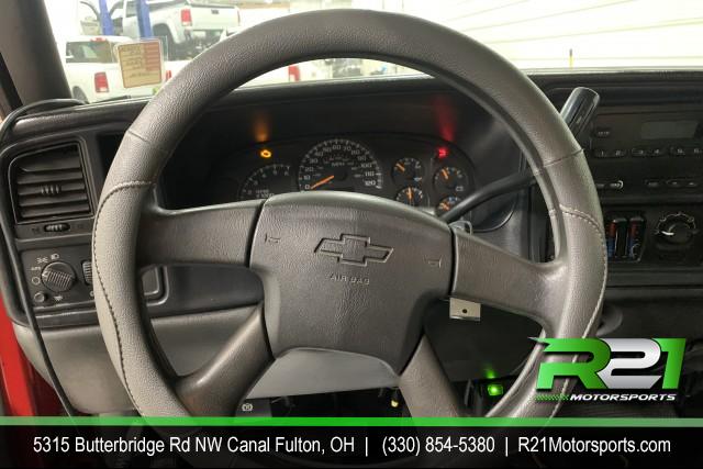 2005 CHEVROLET SILVERADO 2500HD Work Truck Ext. Cab Short Bed 4WD  for sale at R21 Motorsports