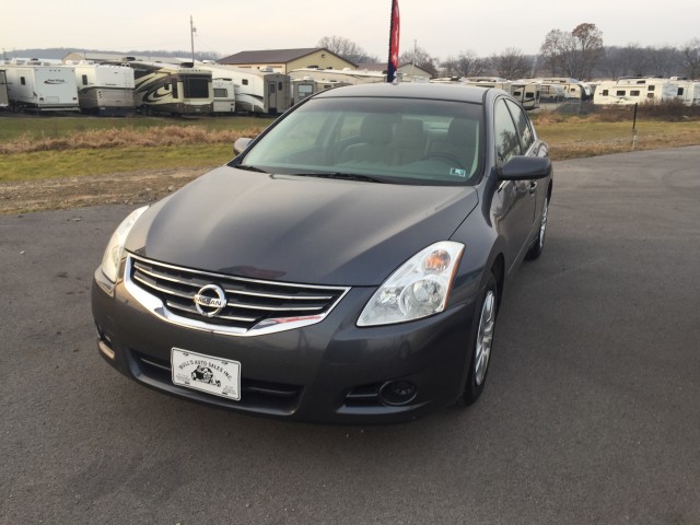 2010 Nissan Altima 2.5 S for sale at Mull's Auto Sales