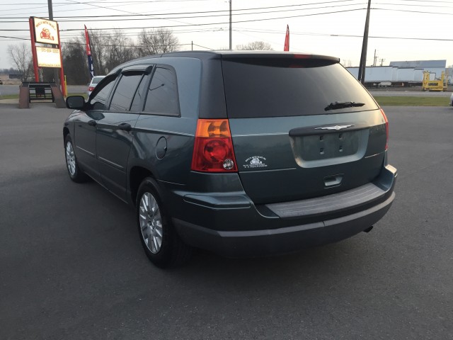 2006 Chrysler Pacifica FWD for sale at Mull's Auto Sales