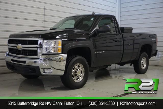 2005 Ford F-350 SD Lariat Crew Cab 4WD for sale at R21 Motorsports